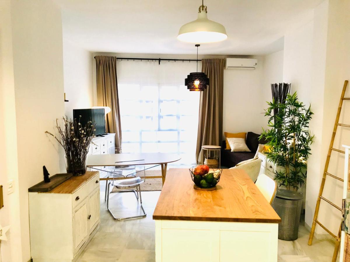 Centro Malaga Apartment ภายนอก รูปภาพ