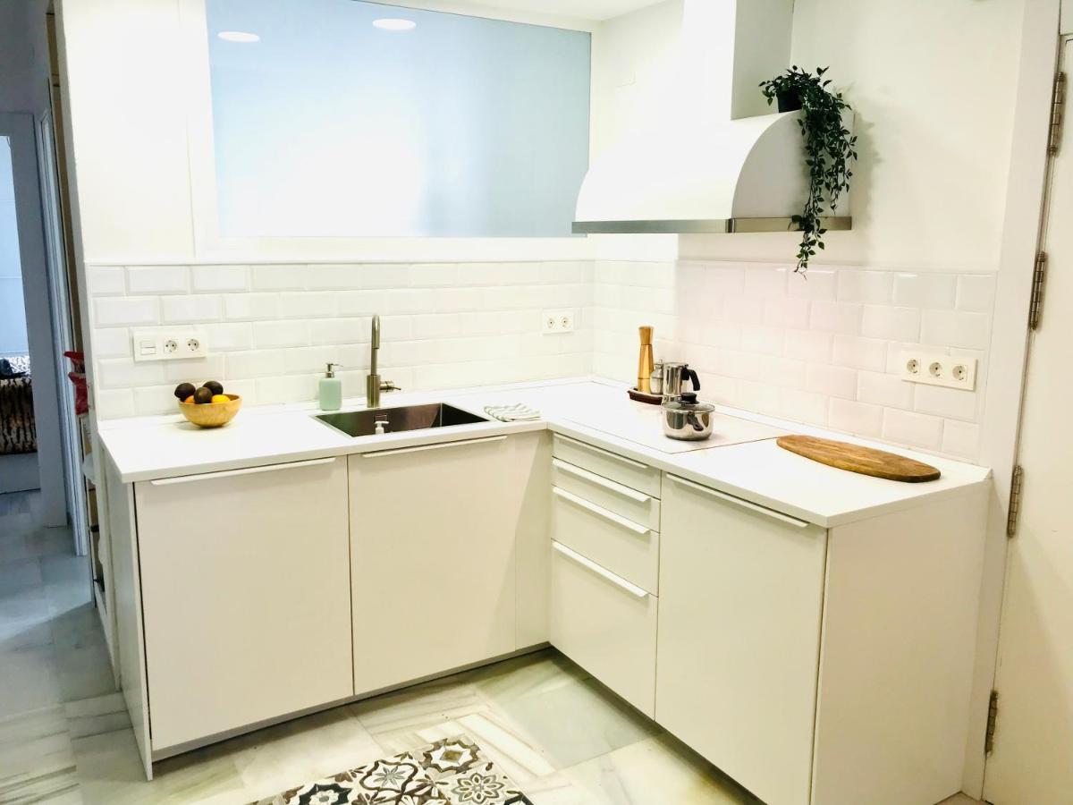 Centro Malaga Apartment ภายนอก รูปภาพ