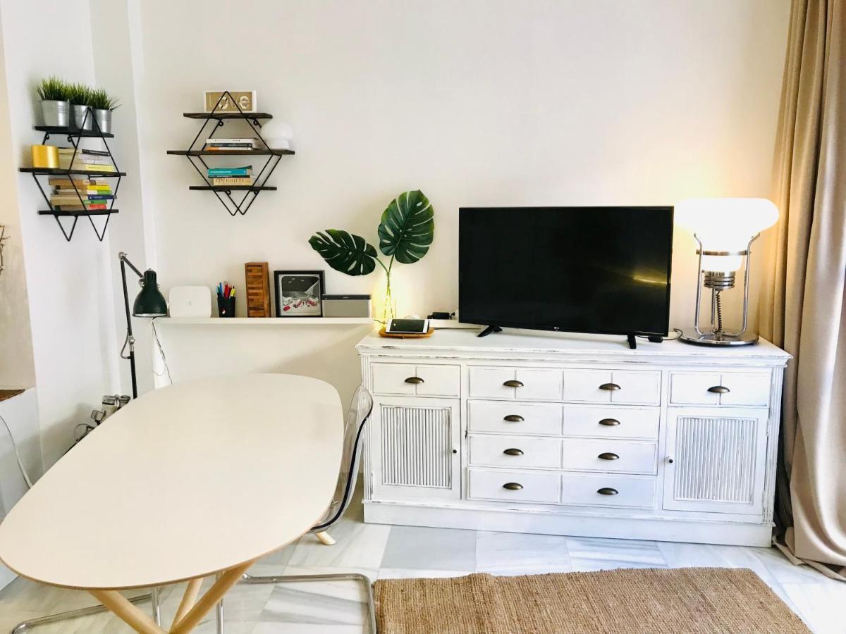 Centro Malaga Apartment ภายนอก รูปภาพ