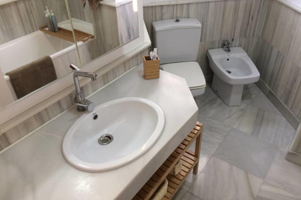 Centro Malaga Apartment ภายนอก รูปภาพ